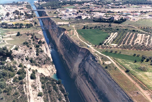 Kanal von Korinth Luftaufnahme 2007